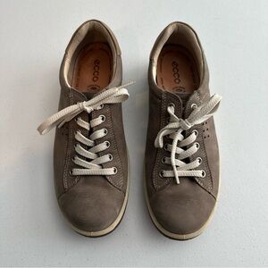ECCO Chase II 2 Gray Leather Sneakers Lace Up Shoes Women Size 7 EU 37 EUC